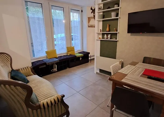 Apartamento Joli Avec Cour Interieure *